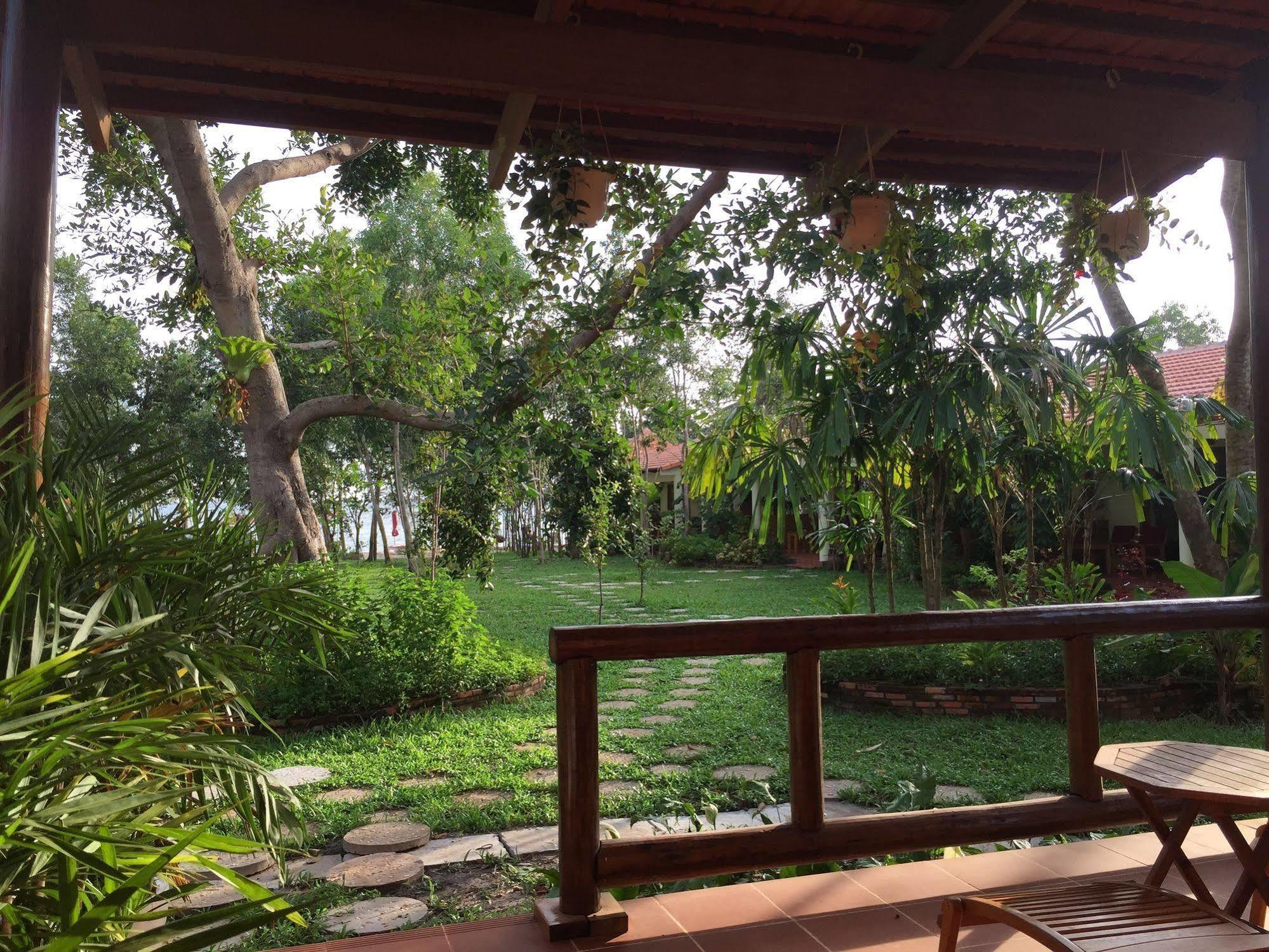 Wild Beach Phu Quoc Resort Экстерьер фото